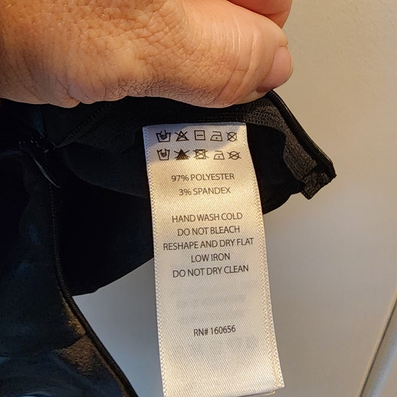 Rachel Zoe Twist front top Size L Black - Picture 6 of 10